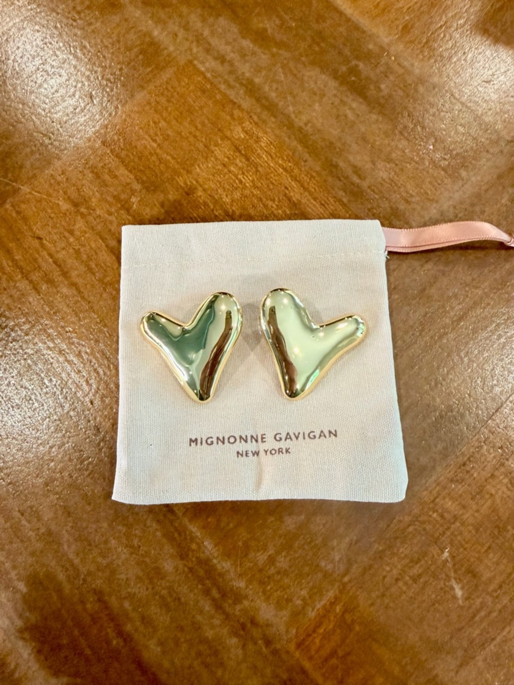 Mignonne Gavigan Gold Zoey Stud Earrings - Picture 2 of 5